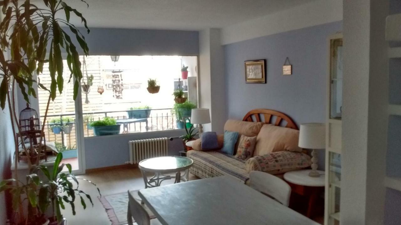 Apartamento "La Bombilla" Lägenhet Madrid Exteriör bild
