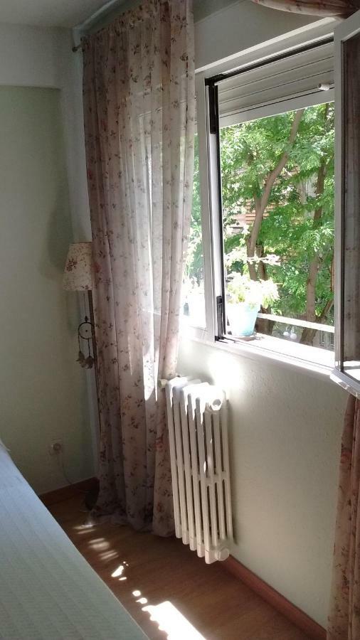 Apartamento "La Bombilla" Lägenhet Madrid Exteriör bild