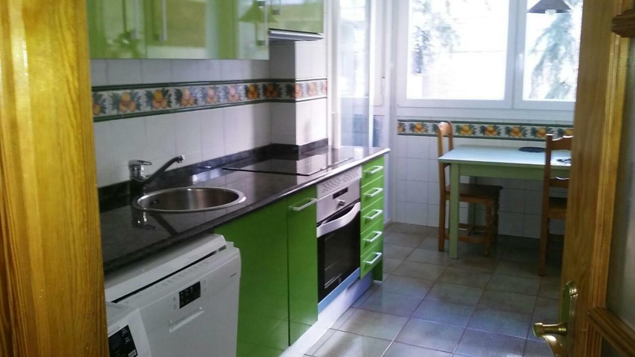 Apartamento "La Bombilla" Lägenhet Madrid Exteriör bild